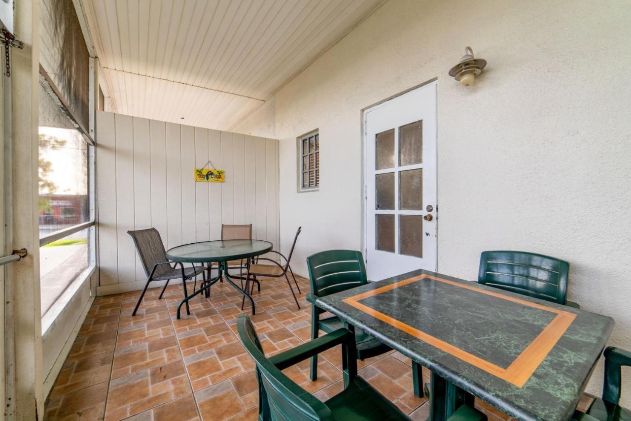 Captain'S Table Hotel By Everglades Adventures Ngoại thất bức ảnh