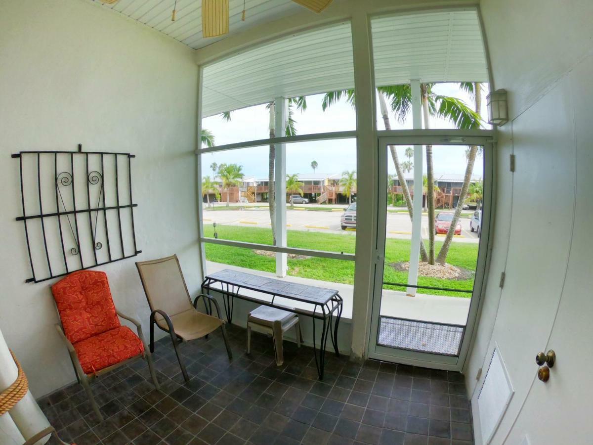 Captain'S Table Hotel By Everglades Adventures Ngoại thất bức ảnh